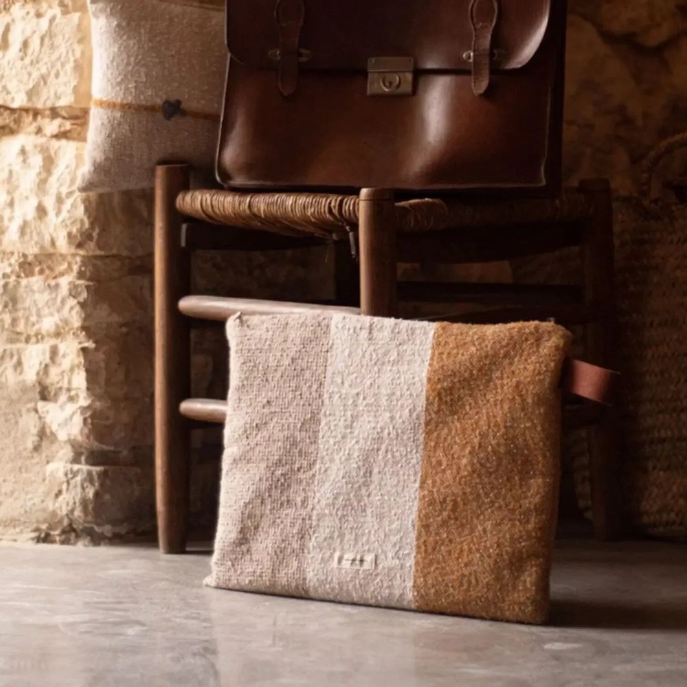 Clutches - IVONA laptop sleeve 39x28 cm - BED AND PHILOSOPHY