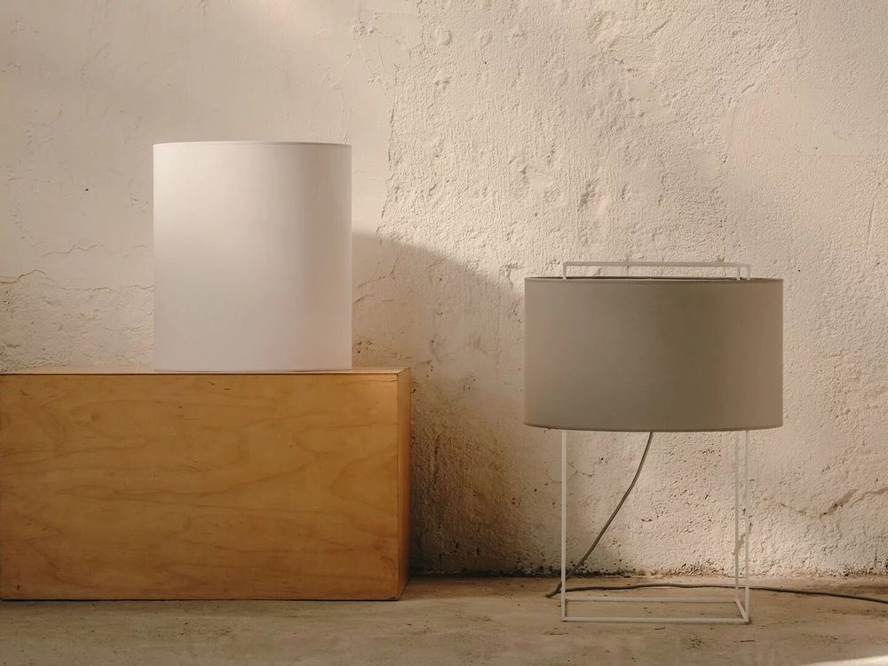 Table lamps - LEWIT table lamp in size L with cotonet shade - LUXCAMBRA