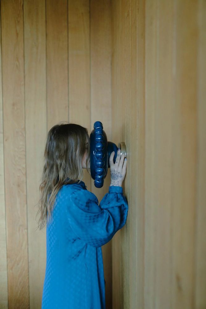 Design objects - Luna Tall Cobalt Wall Lamp - BELLO ET BELLO