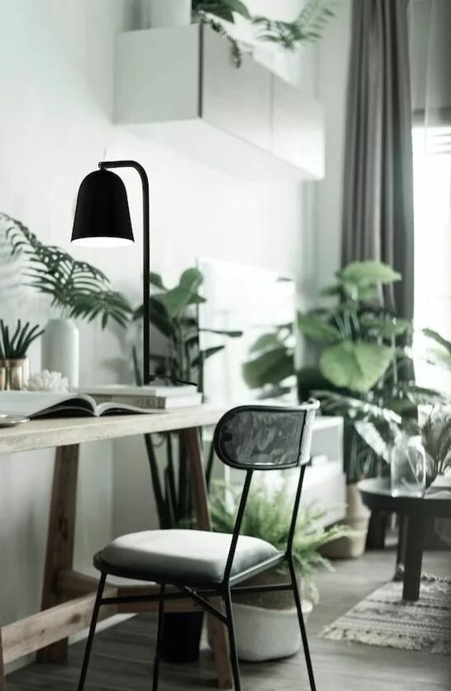 Lampes de table - LULA lampe à poser en noir ou blanc - LUXCAMBRA