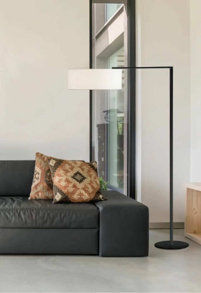 Lampadaires - MATRIX lampadaire en noir ou blanc avec abat-jour en cotonet - LUXCAMBRA