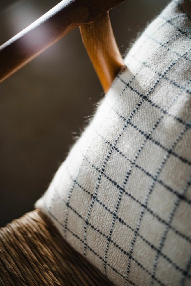 Coussins - MÉLANGE DE SOIE CHO OYU - housse de coussin - HIMALAYAN HERMITAGE