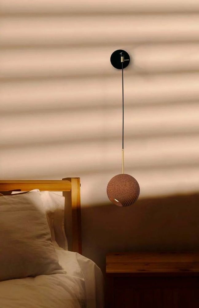 Appliques - TERRA applique murale en liège avec structure noire et dorée - LUXCAMBRA