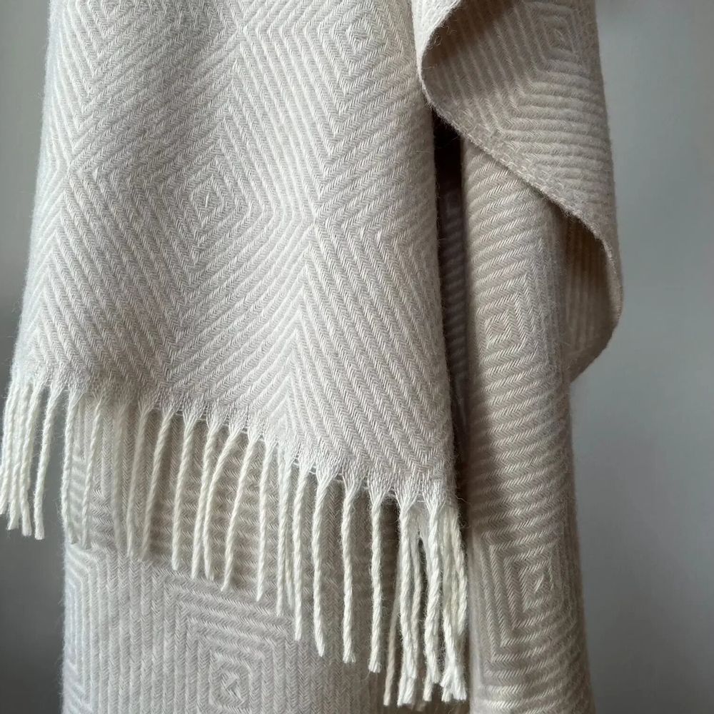 Throw blankets - Wool blanket plaid, Diamond Beige - WOOL ONLY BY JOWOLLINA
