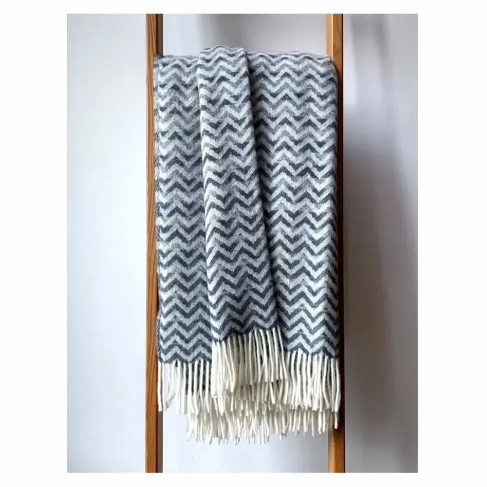 Throw blankets - Jacquard Wool blanket plaid, Zig-Zag-Wave, anthracite/grey - WOOL ONLY BY JOWOLLINA