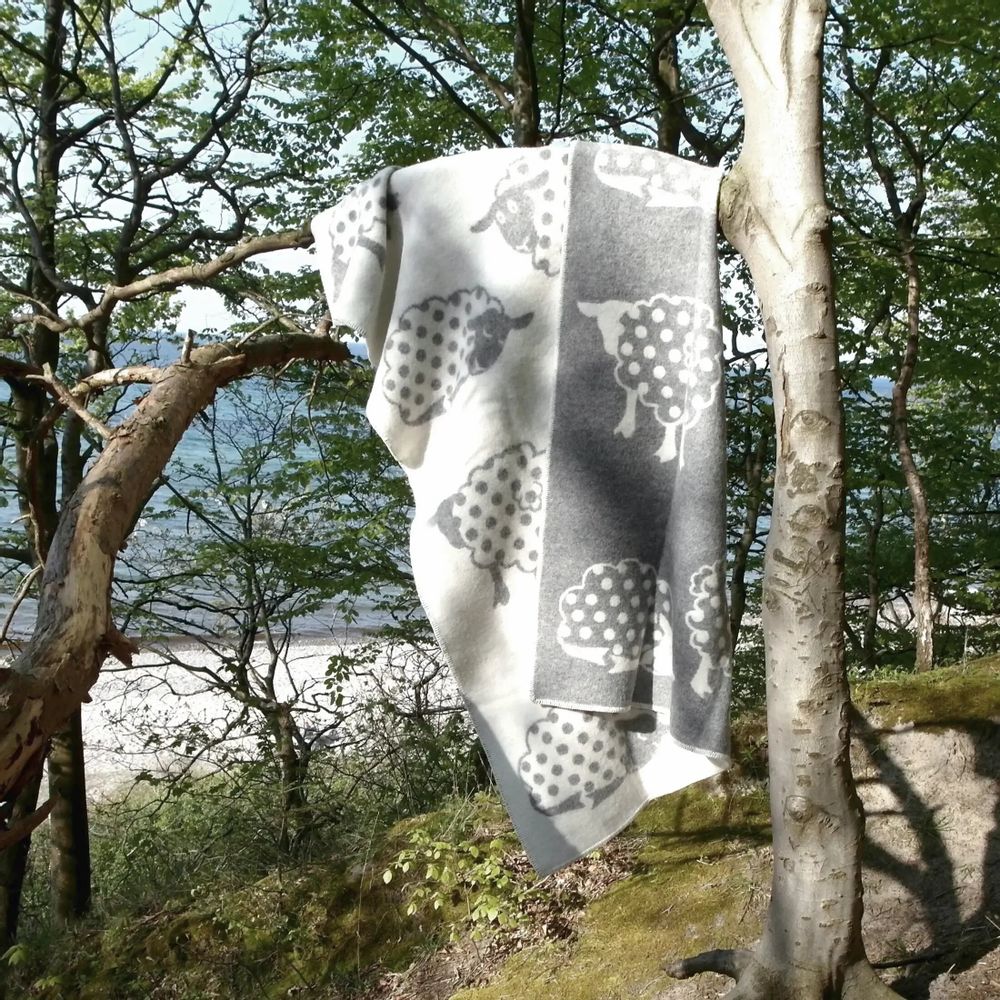 Throw blankets - Wool blanket plaid, Polka Dot - WOOL ONLY BY JOWOLLINA