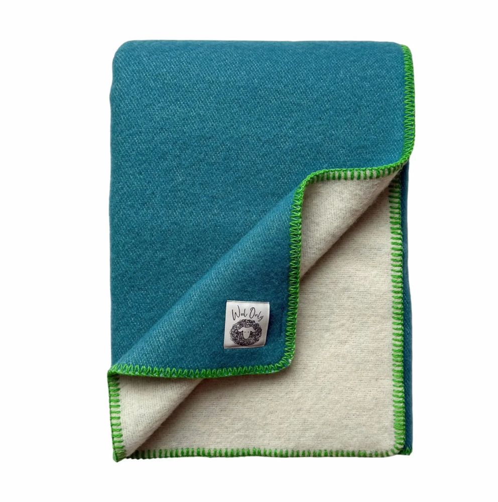 Plaids - Plaid couverture en laine, Sea Wave Green Apple - WOOL ONLY BY JOWOLLINA