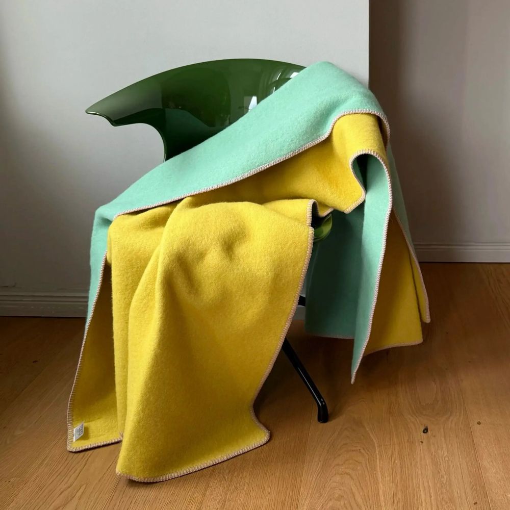 Plaids - Plaid couverture en laine, Vert Fluo Jaune - WOOL ONLY BY JOWOLLINA