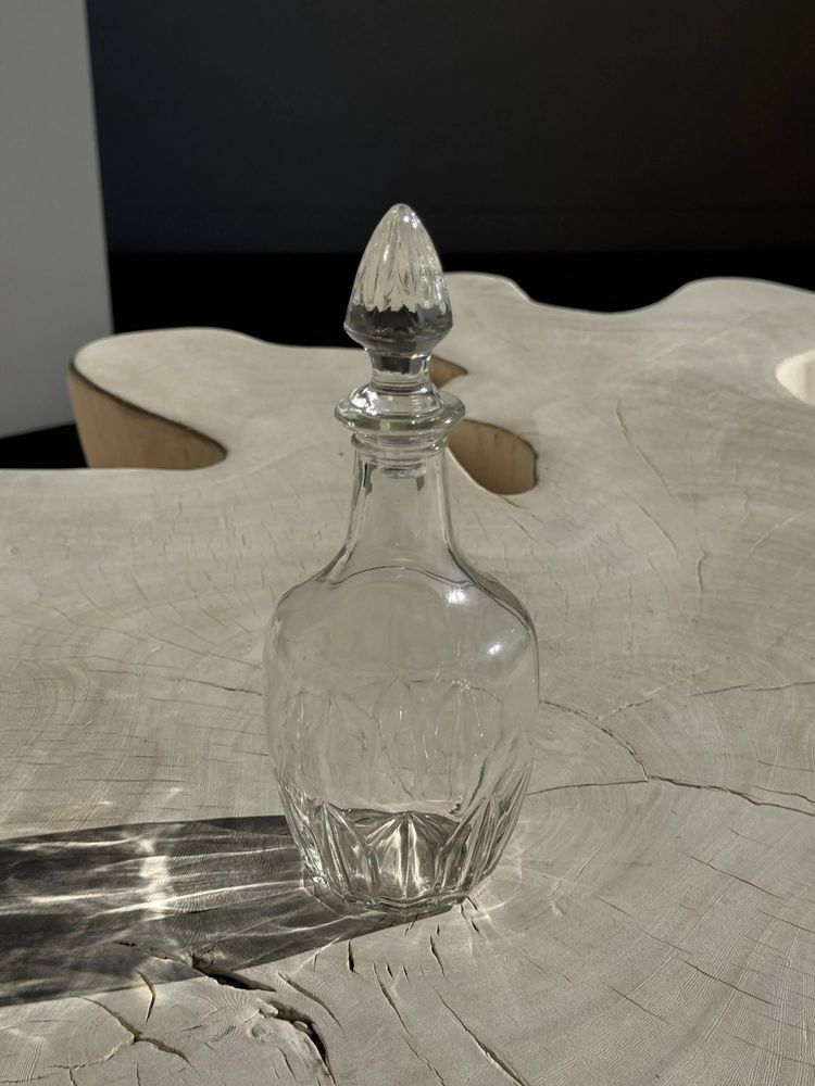 Vases - Petit flacon en verre avec bouchon - OFFICE OBJETS