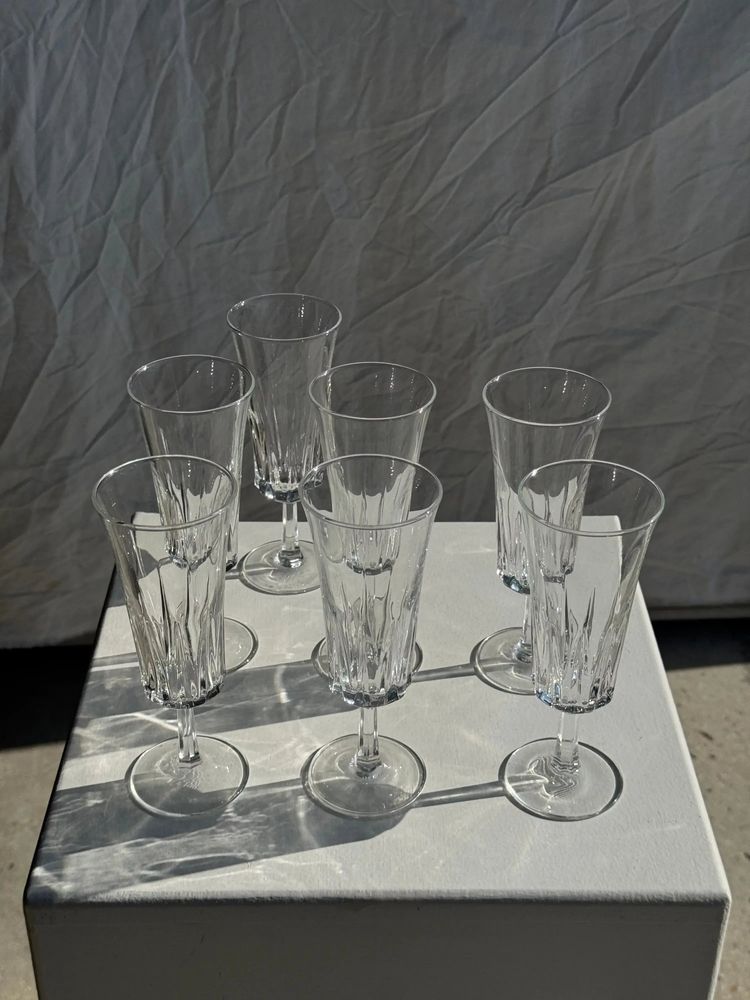 Verres à pied - 7 flûtes à champagne classiques - OFFICE OBJETS