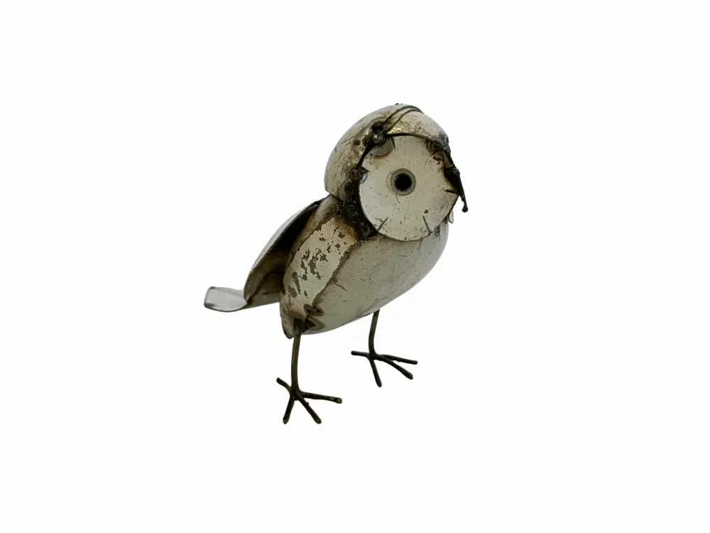 Outdoor decorative accessories - White Owl Recycled Metal Sculpture - TERRE SAUVAGE
