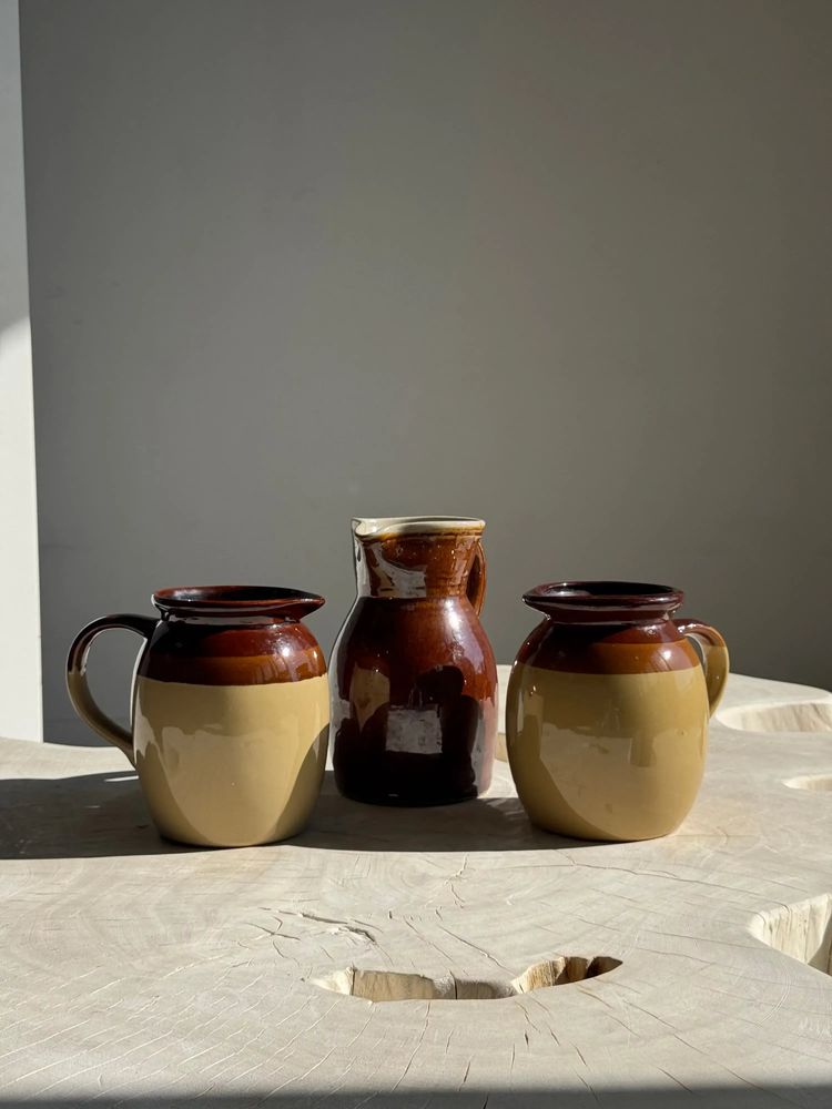 Carafes - Grand broc en grès marron vernis Grès du Berry Made in France H19 - OFFICE OBJETS