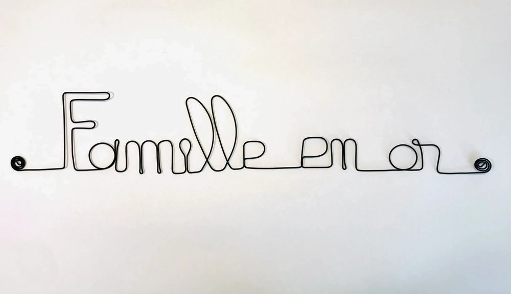 Other wall decoration - Golden Family Wire Wall Decoration - pinnable - BIJOUX DE MUR