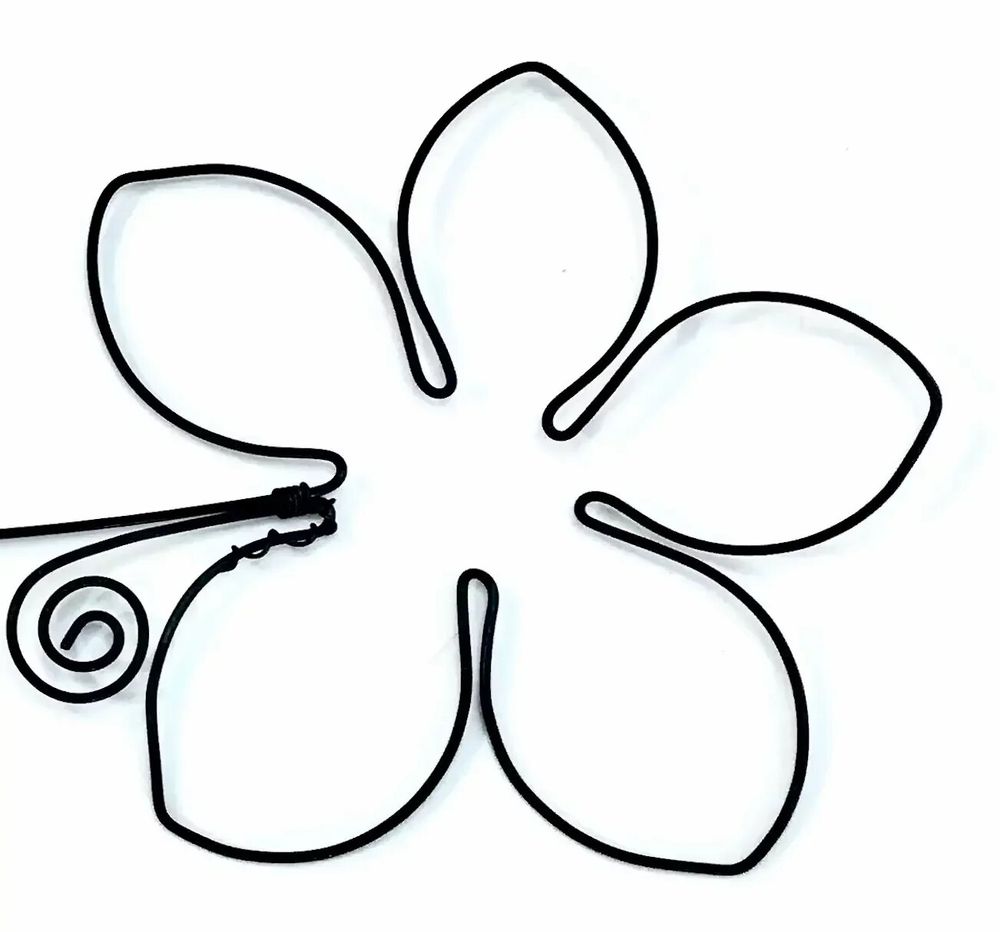 Other wall decoration - Daisy Flower - "Love" - Wire Wall Decoration - BIJOUX DE MUR