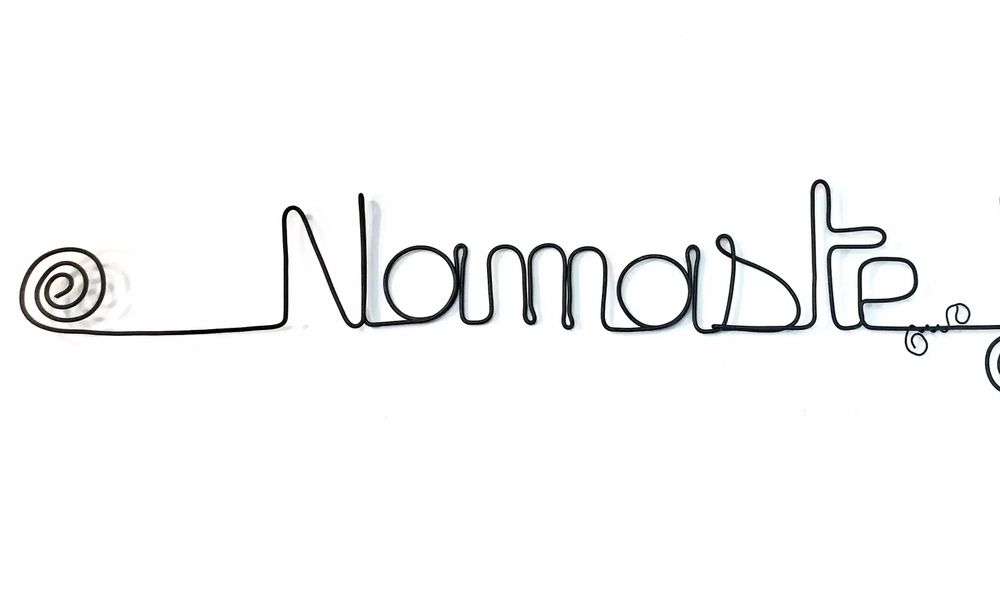 Other wall decoration - Clover Flower - "Namaste" - Wire Wall Decoration - BIJOUX DE MUR