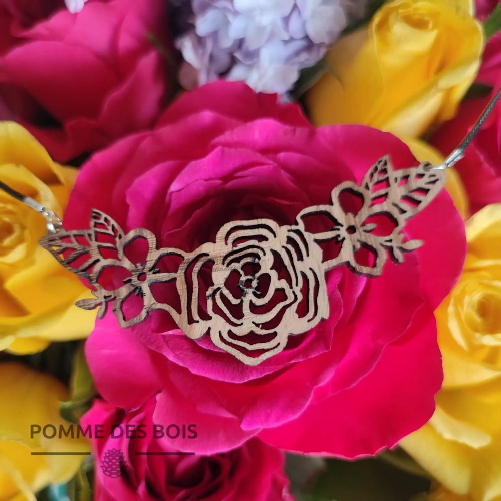 Jewelry - Necklace - Rose & Monoi Flower - POMME DES BOIS