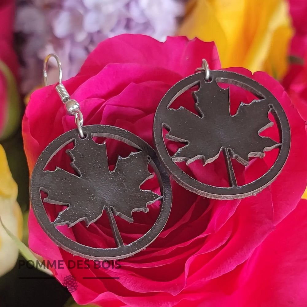 Bijoux - Boucles d'oreilles - Feuilles Erable Canada - POMME DES BOIS