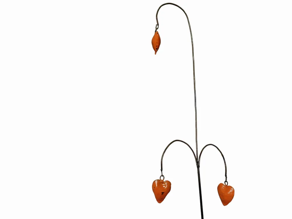 Outdoor decorative accessories - Recycled Metal Hearts Garden Spike 90cm - TERRE SAUVAGE