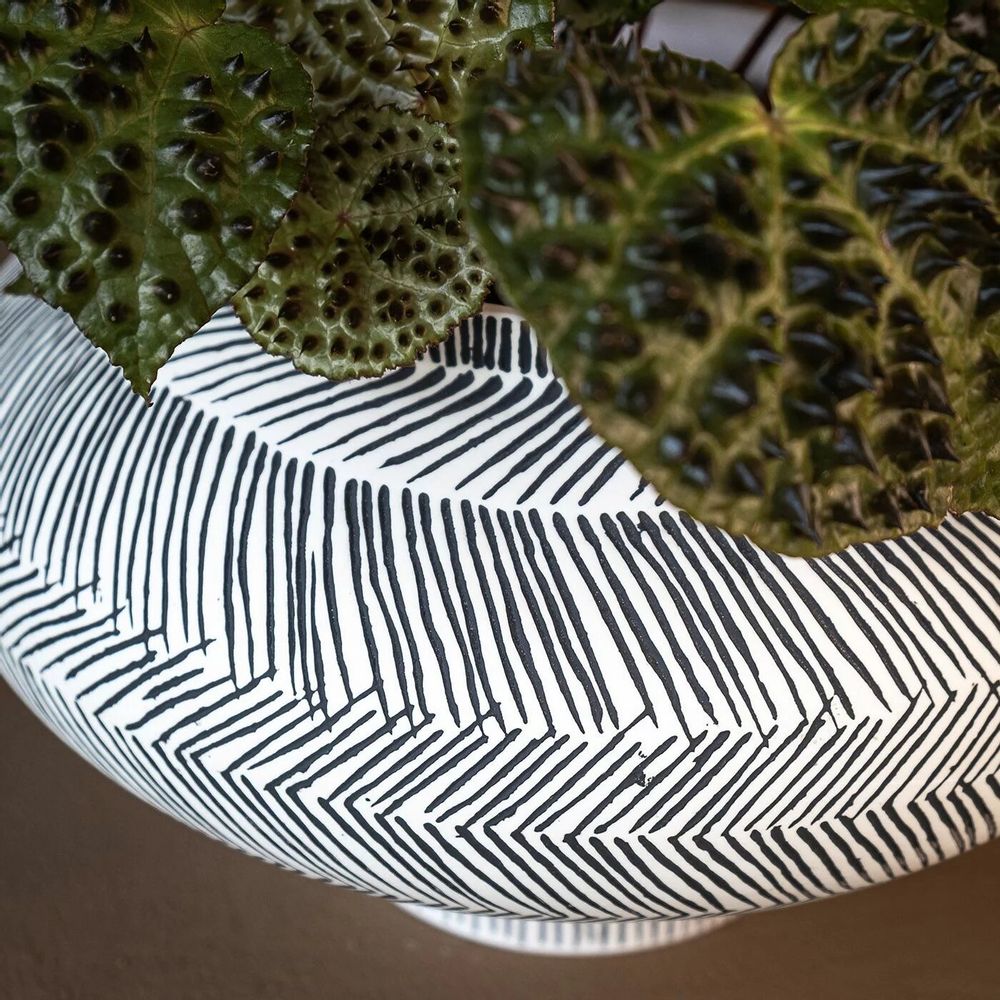 Vases - Arta lines, vase en porcelaine, rond, blanc, noir - KLATT OBJECTS