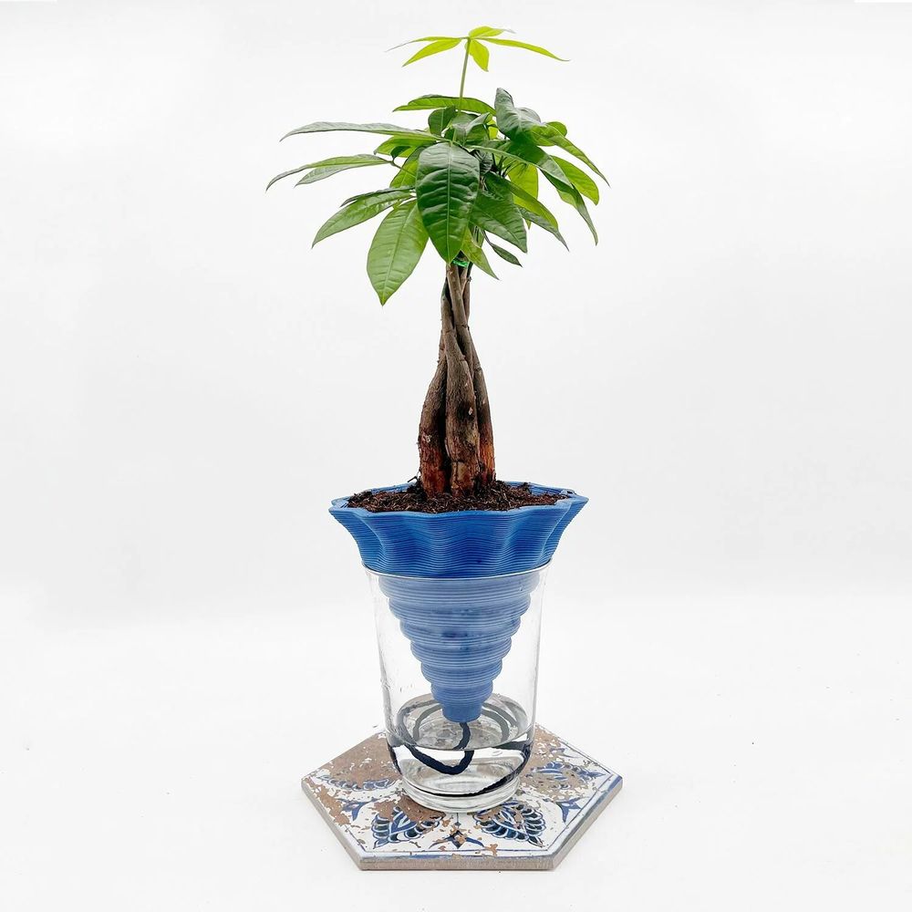 Vases - Blue Nomad clay pot- design - 3D auto-irrigating - COMMON PLACE YOUR URBAN JUNGLE