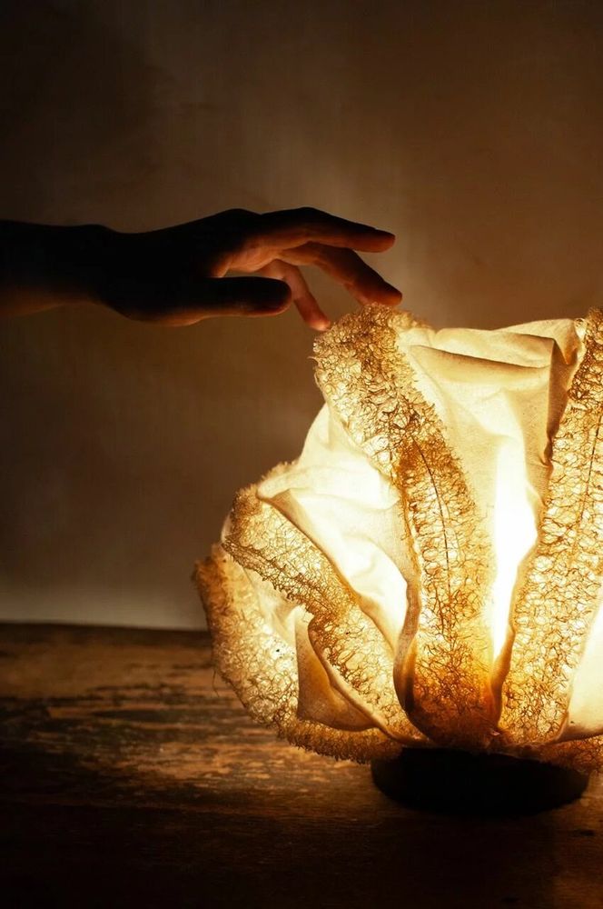 Lampes de table - La table Coral fabriquée à la main en fibre naturelle et en pote - SREPOKK