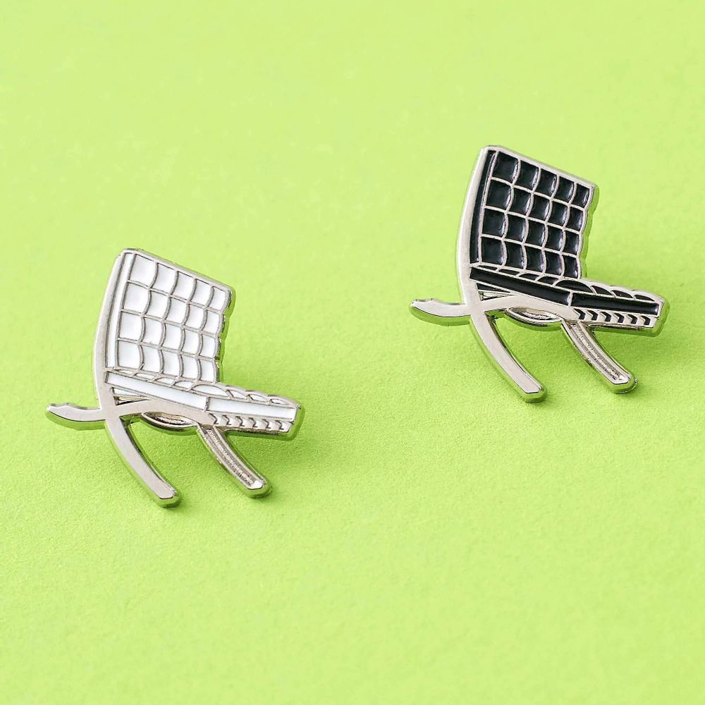 Brooches - Pin Barcelona Chair White - PINPINPIN.IT
