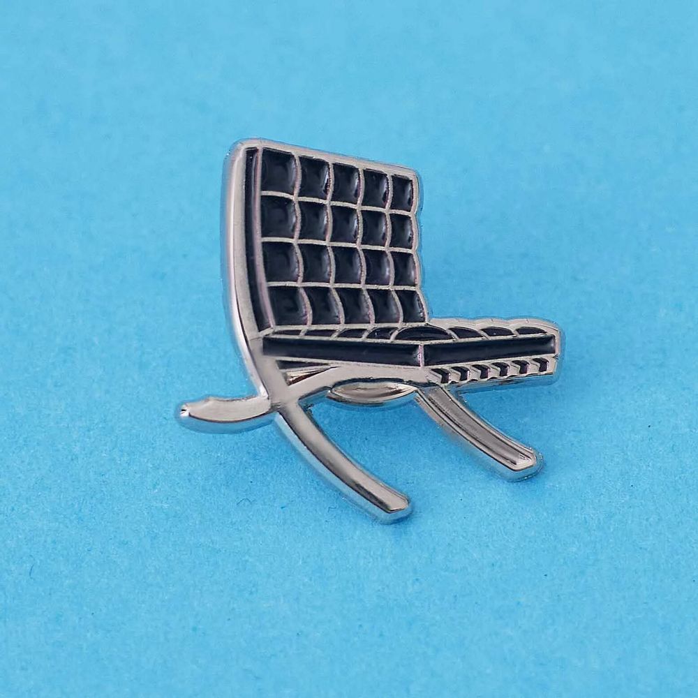 Brooches - Pin Barcelona Chair Black - PINPINPIN.IT