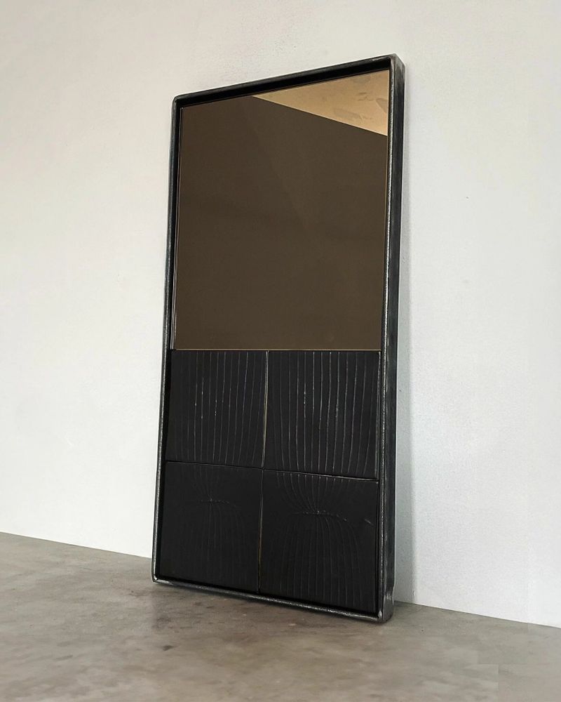 Mirrors - EQUIS I - ORRE STUDIO