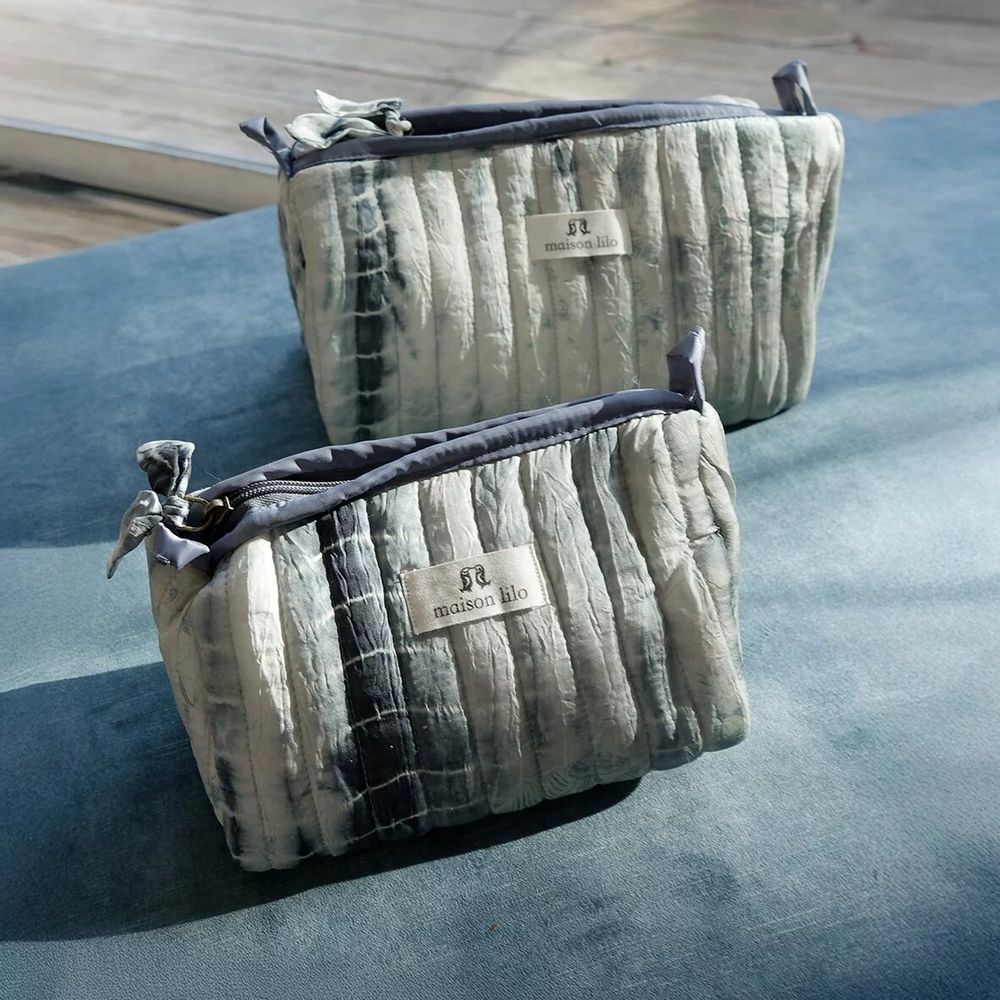 Pochettes - Trousses de toilette et vanity en soie upcyclés - MAISON LILO