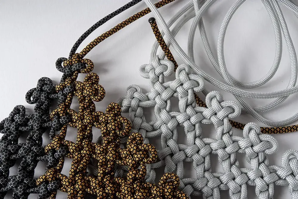 Outdoor decorative accessories - Masks THE KNOT wall decor - SARAH ALOISI PARIS