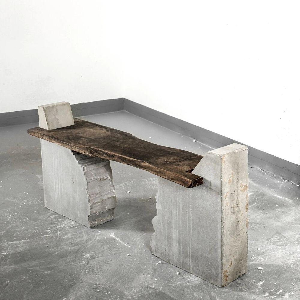 Benches - Concrete and Chestnut Wood Bench [FRAGMENT] - CASE STUDIOS