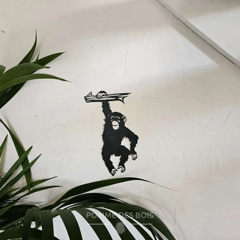 Paintings - Painting - Monkey with Branch - POMME DES BOIS