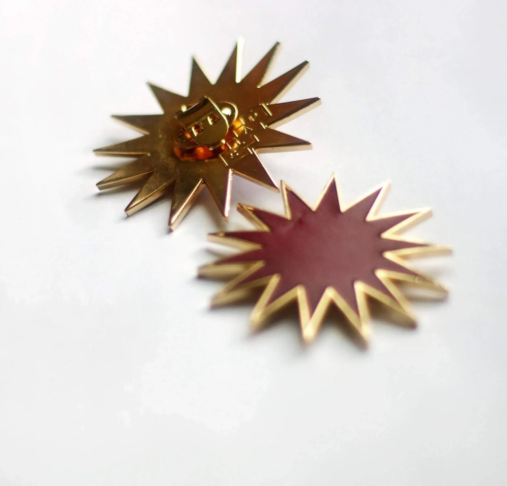 Bijoux - bijou broche CLAP - INVADER GRENAT - CLAP PARIS