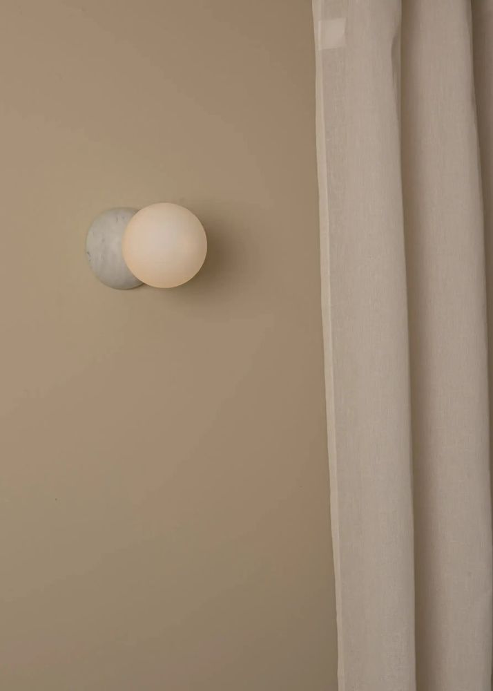 Wall lamps - Eklipso (White Marble) - SIMONE & MARCEL