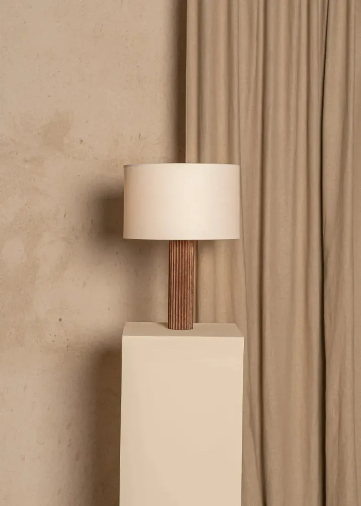 Lampes à poser - Fluta (Bois de Noyer) - SIMONE & MARCEL