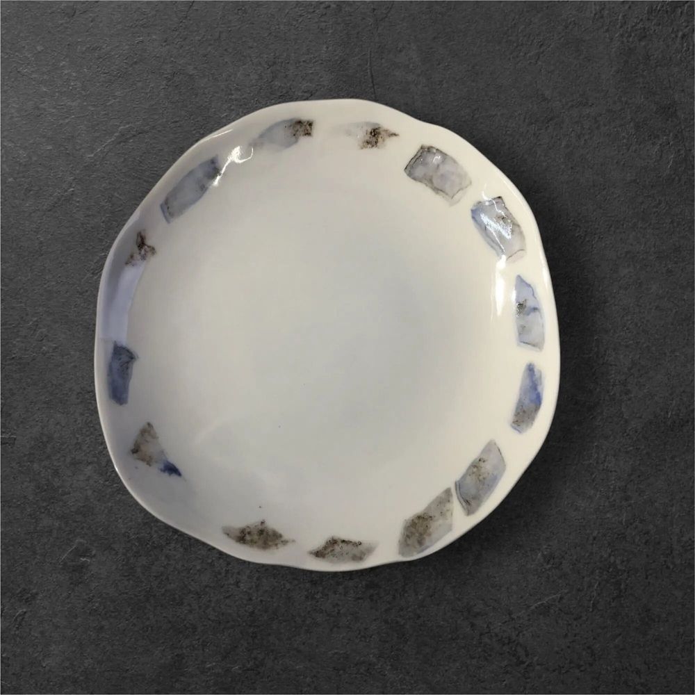 Assiettes au quotidien - Vaisselle en porcelaine B&W - Neriage de porcelaine et grès - CECILE GASC PORCELAINE