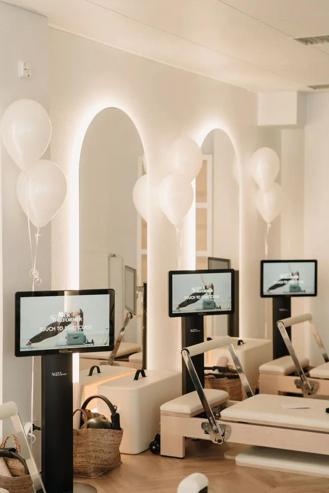 Miroirs - Arch - Grand miroir moderne avec lumières LED (90x190cm) - SCANDINAVIAN GLASSFACTORY