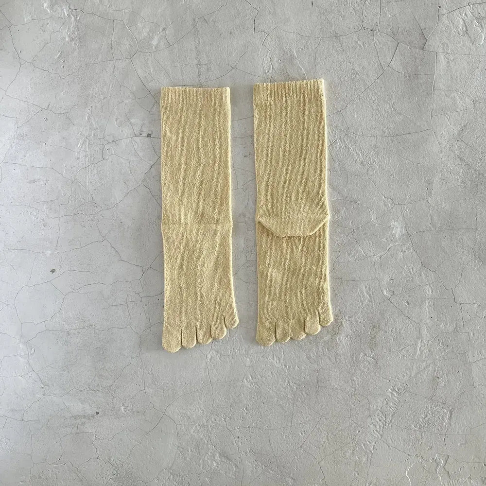 Chaussettes - Chaussettes femmes 5 orteils, taille haute en soie naturelle - YUITO CO. LTD