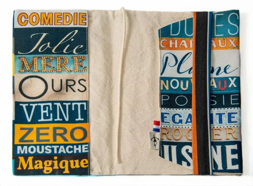 Accessoires de voyage - Protège livre Alphabet ABC - MARON BOUILLIE