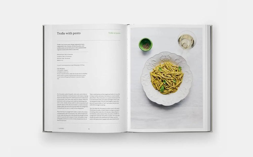 Decorative objects - The Regional Italian Cookbook - Recipes from The Silver Spoon - NEW MAGS