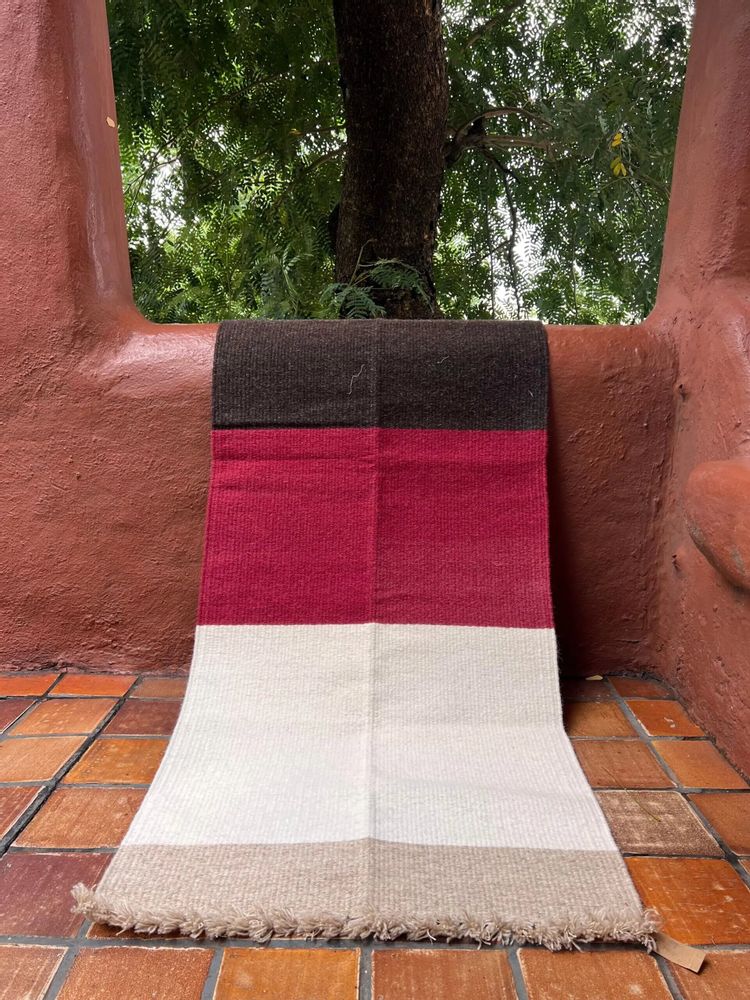 Contemporary carpets - Handwoven Rug - PATORA