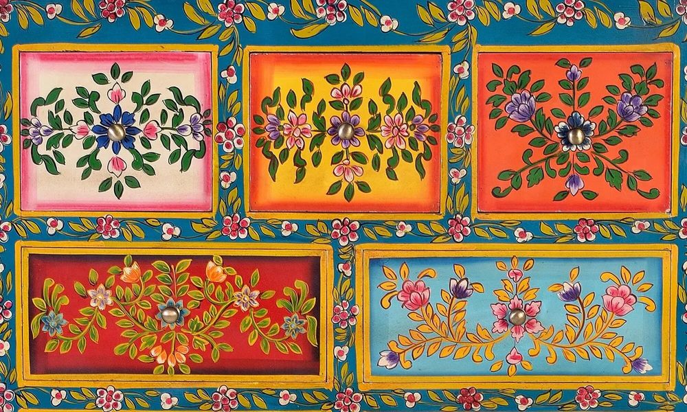 Chests of drawers - Mango wood chest of drawers with hand-painted multi-colored details - GINER Y COLOMER