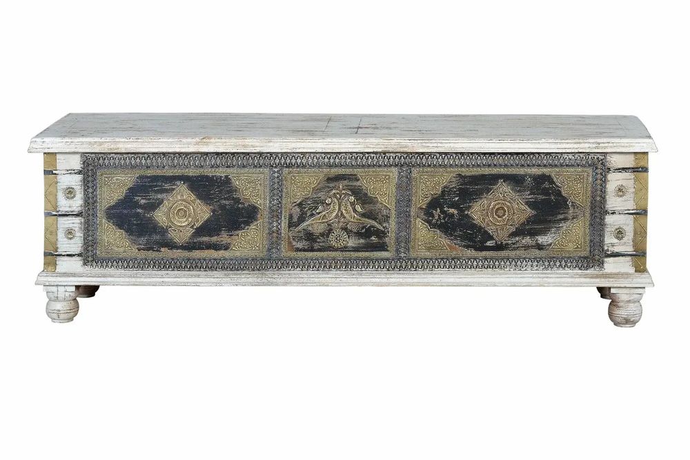 Storage boxes - Mango wood chest and aged white bronze details - GINER Y COLOMER