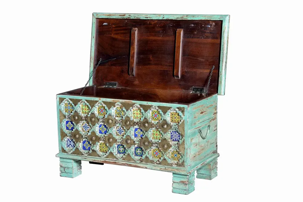 Boîtes de rangement - Coffre en bois de manguier avec détails verts et multicolores - GINER Y COLOMER