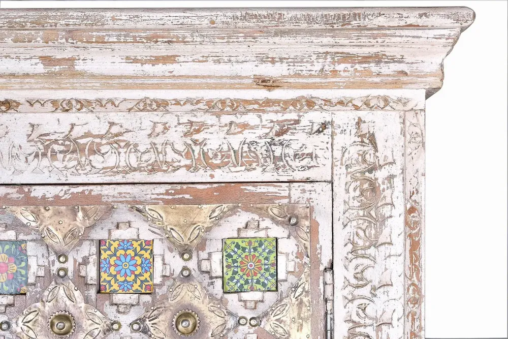 Wardrobe - Mango wood cabinet with ceramic and bronze details - GINER Y COLOMER