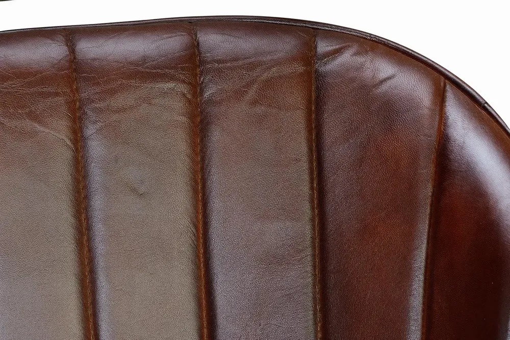 Chaises - Chaise en cuir naturel avec pieds en métal marron - GINER Y COLOMER