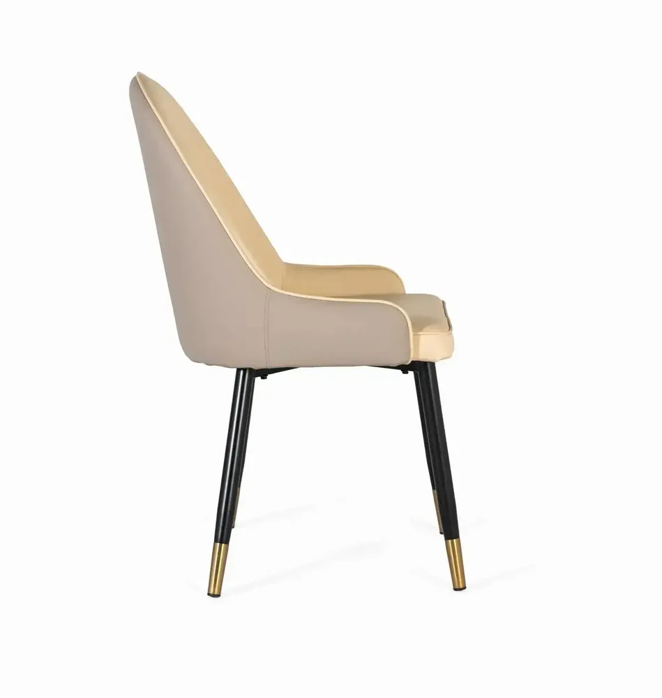 Chaises - Ensemble de 4 chaises recouvertes de velours et structure en acier - GINER Y COLOMER