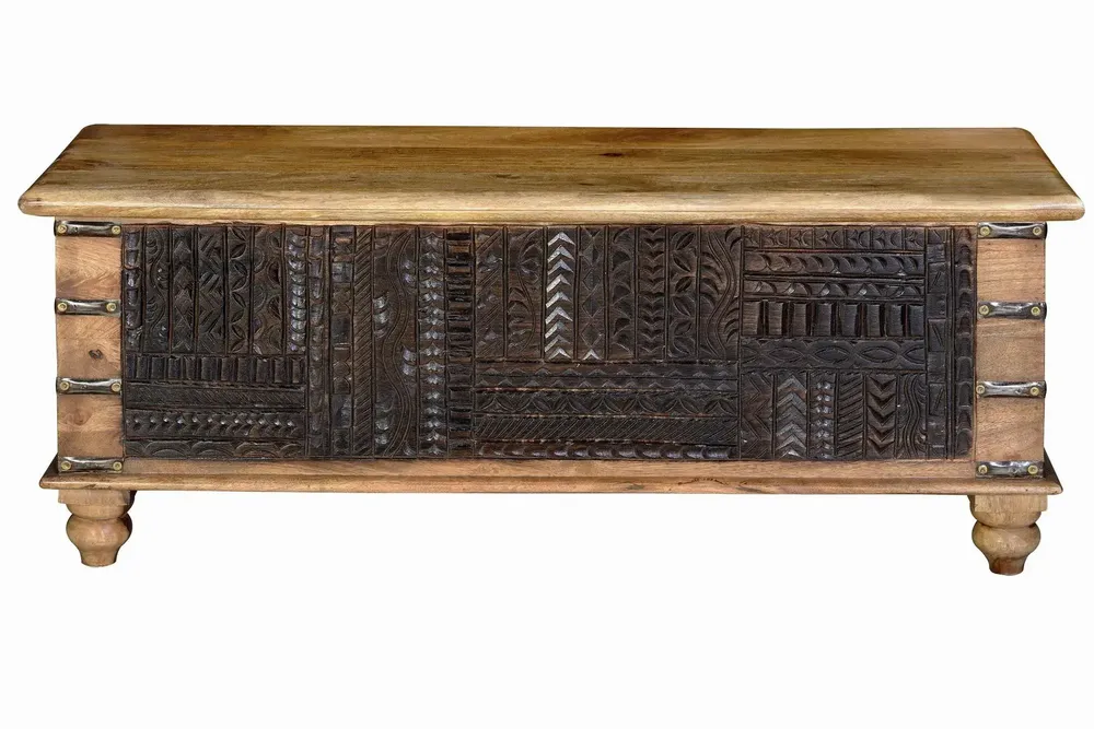Storage boxes - Mango wood chest and dark details - GINER Y COLOMER