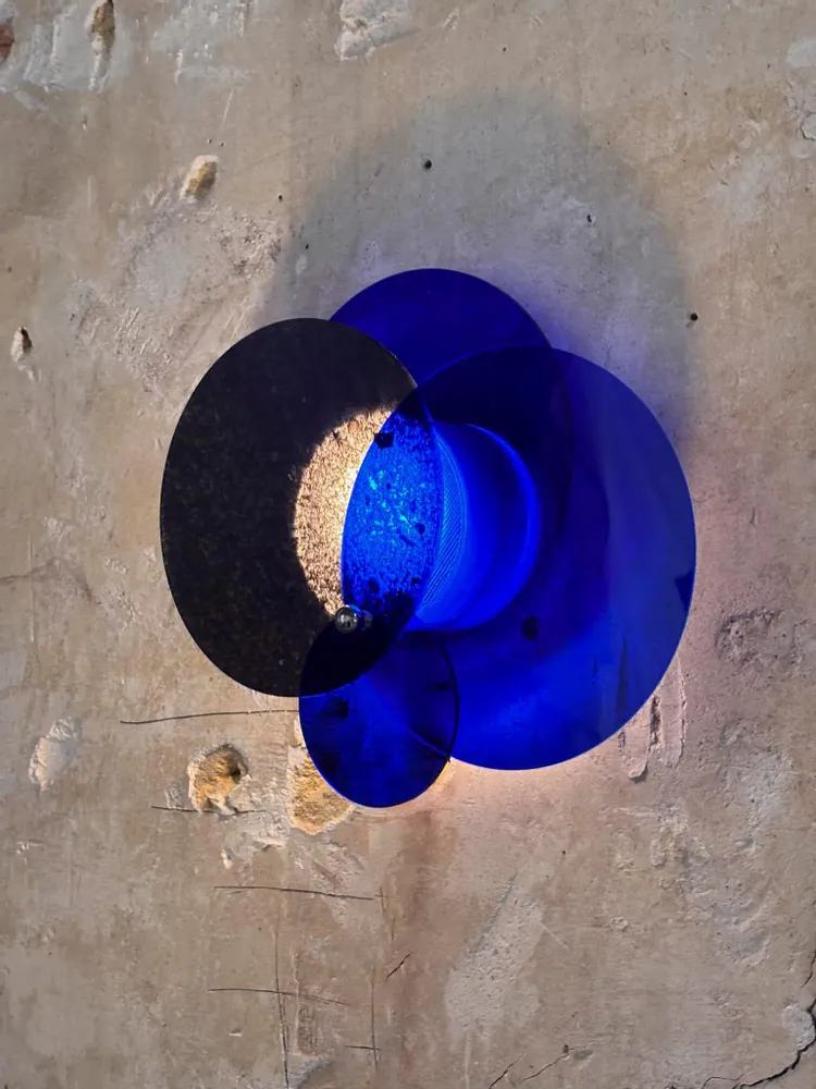 Objets design - Lampe Halo - Applique colorée Made in France en plastique recyclé - RAYON VERT STUDIO