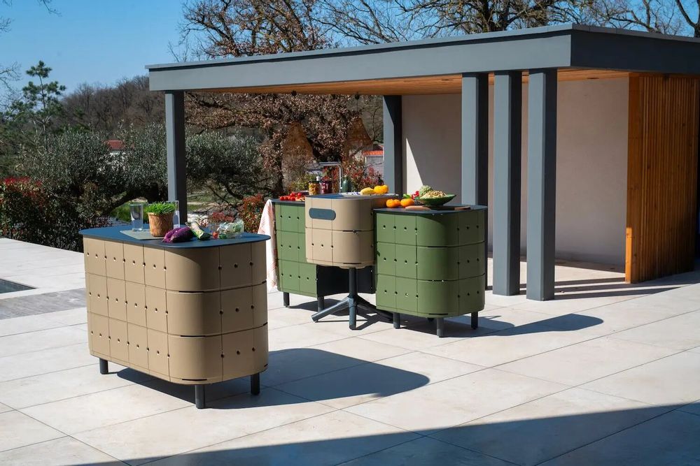 Outdoor space equipments - GABRIEL - ALUVY